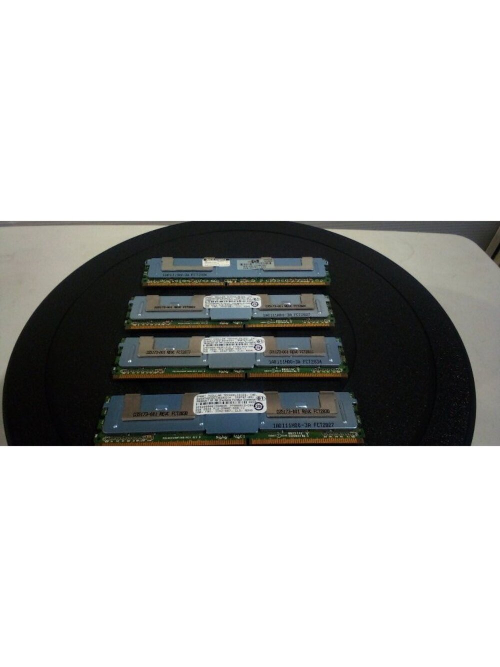4 x2GB (8GB total) "2GB 2Rx4 PC2-5300F-555-11" Server Memory (DiMM DDR2)